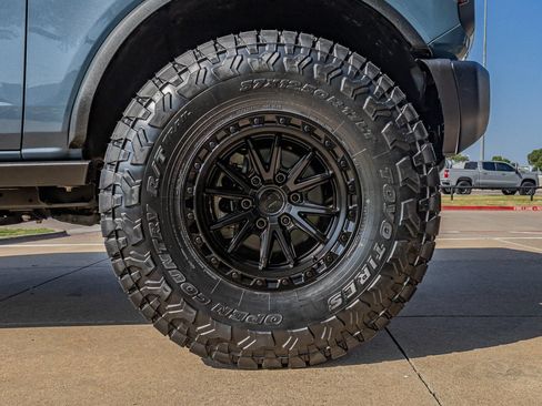 Used 2025 Ford Bronco Badlands AWD/4WD image 7