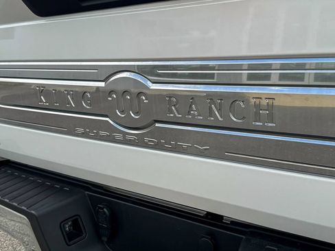 Certified 2022 Ford F450 King Ranch w/ King Ranch Ultimate Package AWD/4WD image 27