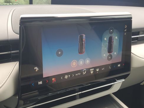 New 2026 Lincoln Nautilus Premier w/ Equipment Group 102A image 25