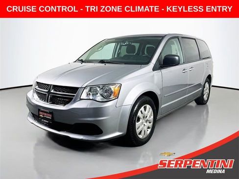 Used 2016 Dodge Grand Caravan SE w/ Quick Order Package 29E SE image 1