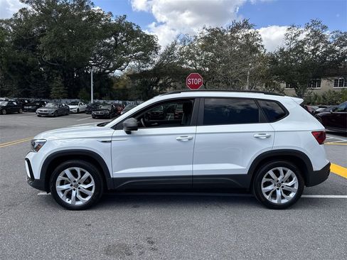 Used 2023 Volkswagen Taos S image 12