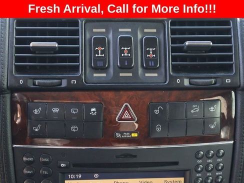 Used 2011 Mercedes-Benz G 550 image 29