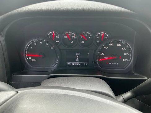 Used 2019 Chevrolet Silverado 1500 Custom Trail Boss w/ Custom Convenience Package AWD/4WD image 24