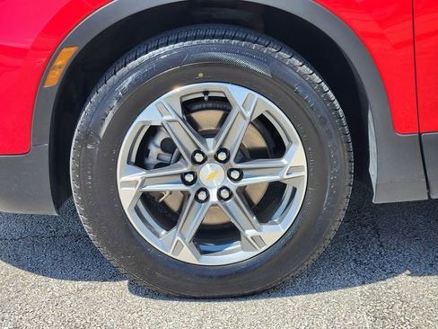 Used 2023 Chevrolet Blazer LT image 8