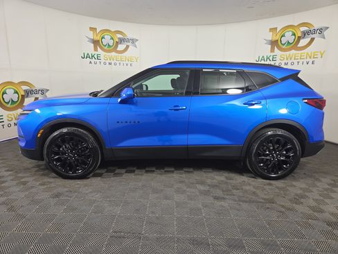 Used 2024 Chevrolet Blazer LT w/ LPO, Black Sport Package FWD image 4
