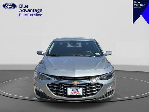 Used 2024 Chevrolet Malibu LT FWD image 3