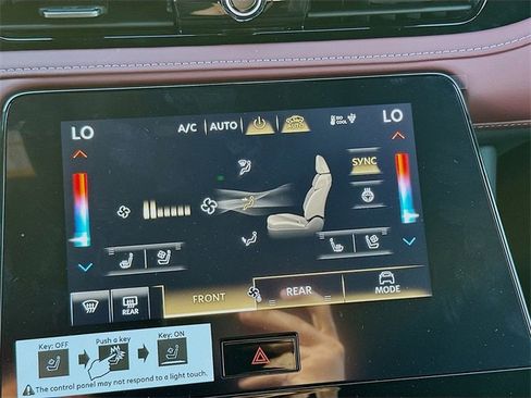 New 2026 INFINITI QX80 Autograph w/ Premium Cargo Package image 15