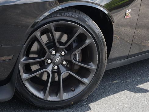 Used 2021 Dodge Challenger R/T Scat Pack RWD image 20