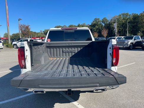 Used 2023 GMC Sierra 1500 SLT w/ SLT Premium Plus Package image 24