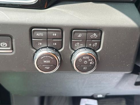 New 2025 GMC Sierra 2500 Denali Ultimate w/ Snow Plow Prep/Camper Package image 30