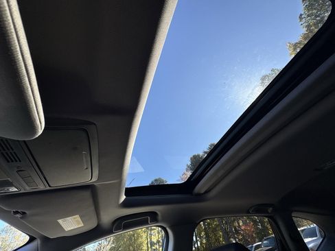 Used 2019 Honda CR-V EX-L image 39