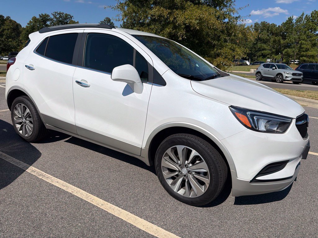Used 2020 Buick Encore Preferred AWD/4WD image 9