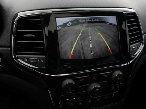Used 2021 Jeep Grand Cherokee Laredo X RWD image 13