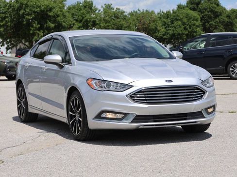 Used 2019 Ford Fusion S FWD image 4