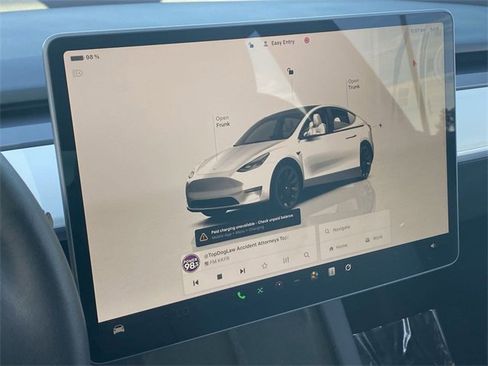 Used 2023 Tesla Model Y Long Range image 25