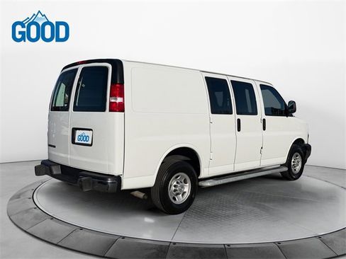 Used 2024 Chevrolet Express 2500 w/ Driver Convenience Package image 5