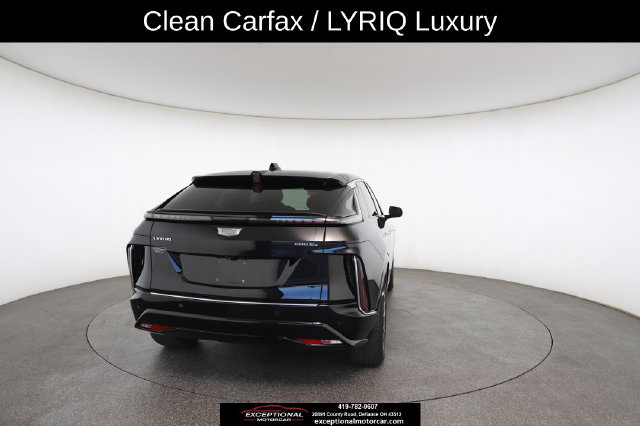 Used 2024 Cadillac Lyriq Luxury AWD/4WD image 16