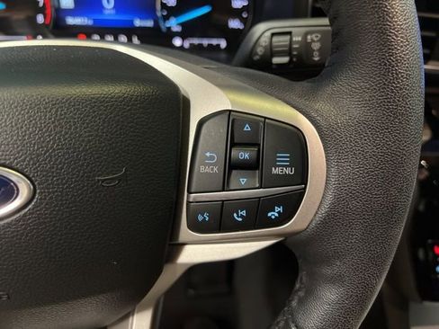Used 2022 Ford Explorer Limited image 43
