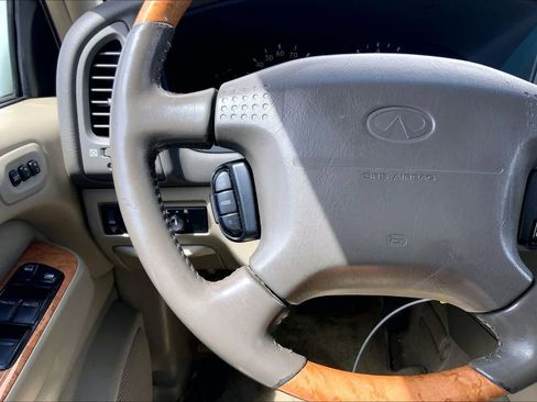 Used 2001 INFINITI QX4 Luxury image 24