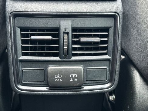 Used 2023 Subaru Forester Sport image 17