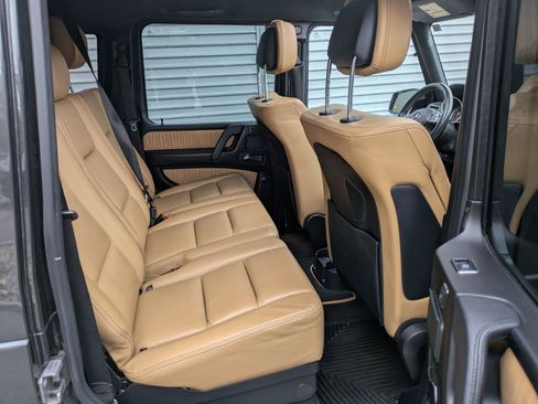 Used 2018 Mercedes-Benz G 550 image 31