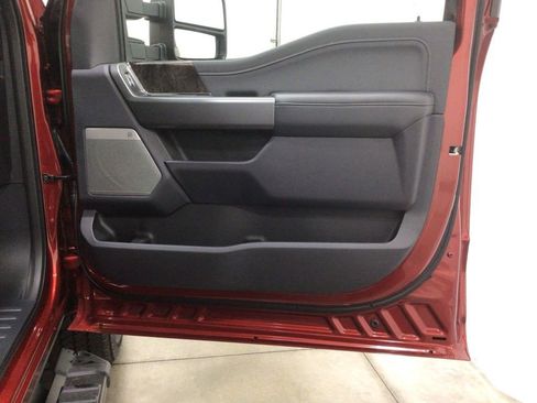 New 2025 Ford F250 Lariat w/ Lariat Ultimate Package image 42