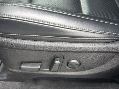 Used 2025 Kia Telluride S AWD/4WD image 18