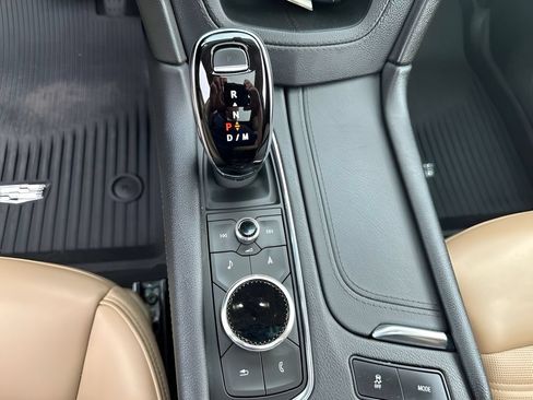 Used 2024 Cadillac XT6 Premium Luxury w/ Platinum Package AWD/4WD image 27