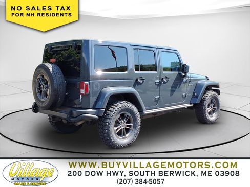 Used 2018 Jeep Wrangler Unlimited Sport AWD/4WD image 4