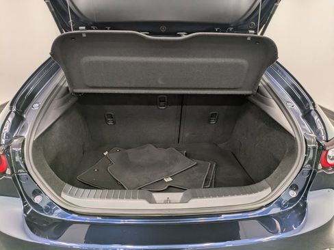 Used 2023 MAZDA MAZDA3 s image 25