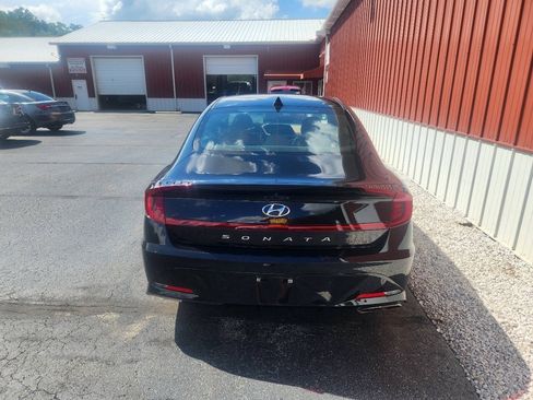 Used 2020 Hyundai Sonata SEL w/ Premium Package FWD image 8