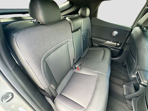 Used 2025 Genesis GV60 RWD image 30