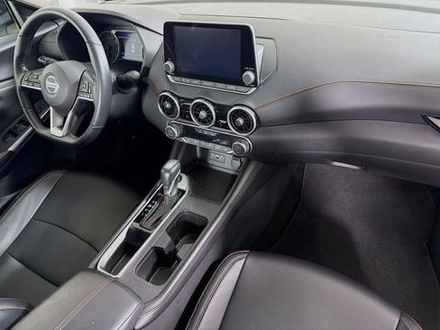 Certified 2023 Nissan Sentra SR w/ SR Premium Package FWD image 31