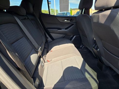 Certified 2025 Chevrolet Equinox LT FWD image 10