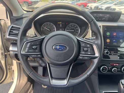 Used 2020 Subaru Crosstrek 2.0i Limited w/ Moonroof Package w/Navigation AWD/4WD image 21