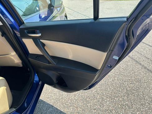 Used 2012 MAZDA MAZDA3 i Touring image 17