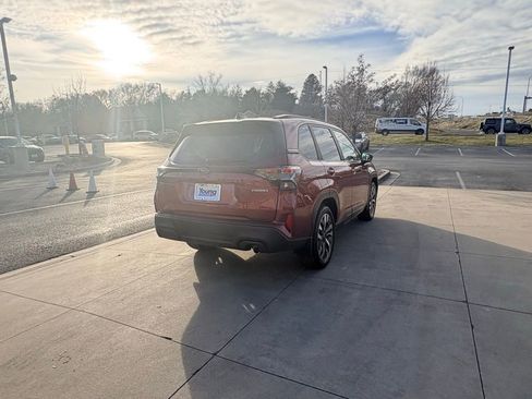 Used 2025 Subaru Forester Touring w/ Popular Package - Touring image 5