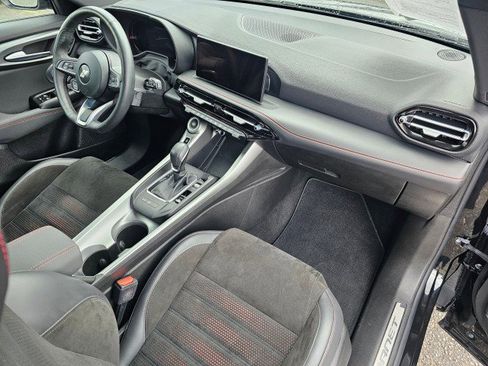 Used 2024 Dodge Hornet GT AWD/4WD image 11
