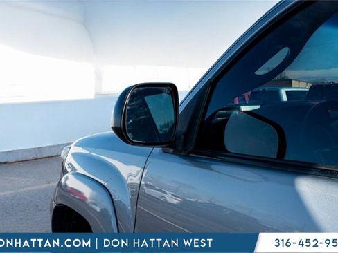 Used 2014 Toyota Tacoma 4x4 Double Cab image 28