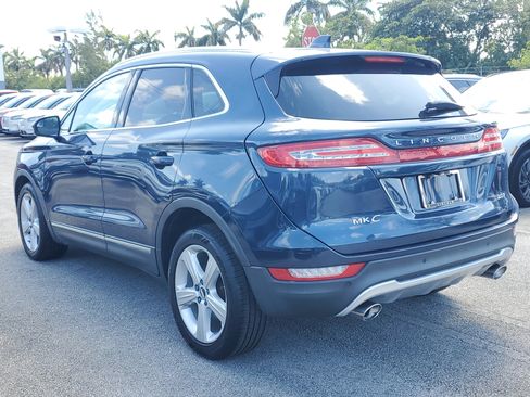 Used 2017 Lincoln MKC Premiere image 4