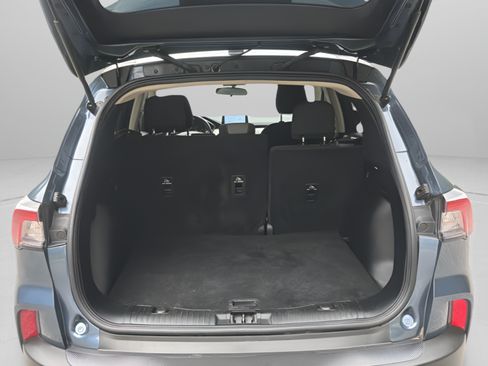 Used 2020 Ford Escape SE FWD image 21
