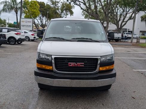 Used 2023 GMC Savana 3500 LS w/ Chrome Appearance Package image 2