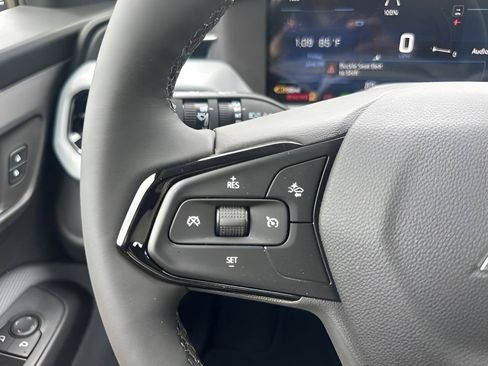 New 2027 Chevrolet Bolt LT w/ Comfort Package FWD image 15