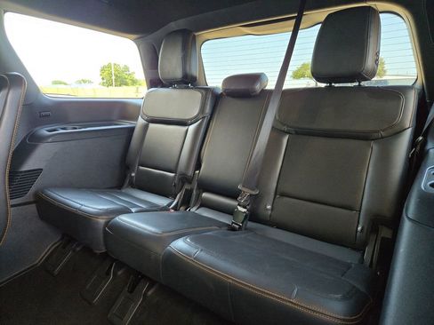 Used 2025 Ford Expedition Tremor AWD/4WD image 16