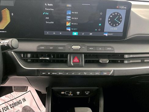 Used 2025 Kia K4 LXS image 15