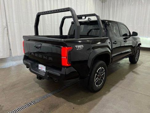 Certified 2024 Toyota Tacoma TRD Sport AWD/4WD image 4