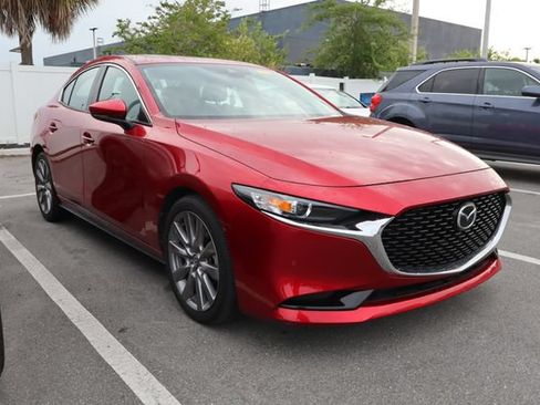 Used 2023 MAZDA MAZDA3 s FWD image 1