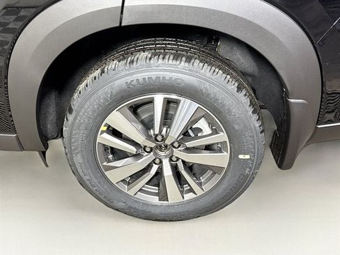 New 2026 Nissan Pathfinder SL AWD/4WD image 9