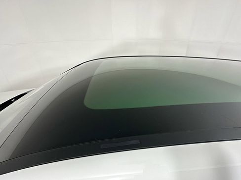 Used 2025 BMW iX xDrive50 w/ Convenience Package image 27