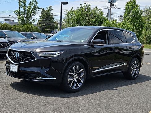 Certified 2024 Acura MDX SH-AWD w/ Technology Package image 3